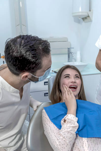 Best Emergency Dentist for Knocked-Out Tooth in Waterloo, IL